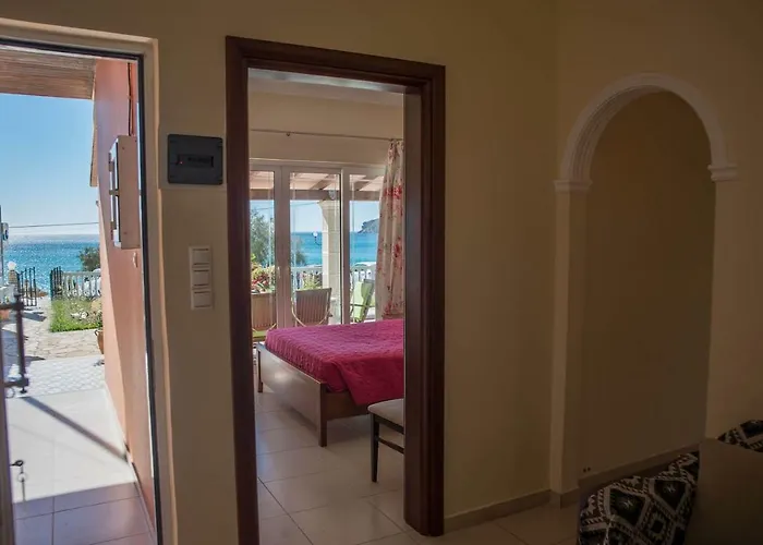 Feriehus House Kristina Agios Georgios Pagon