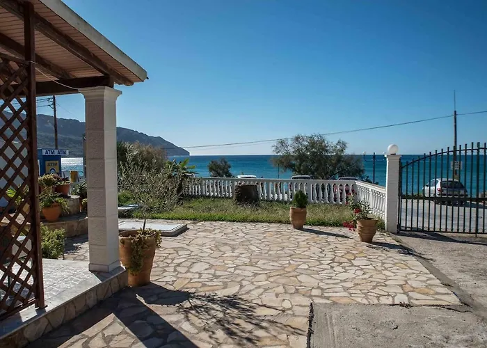 House Kristina Agios Georgios Pagon